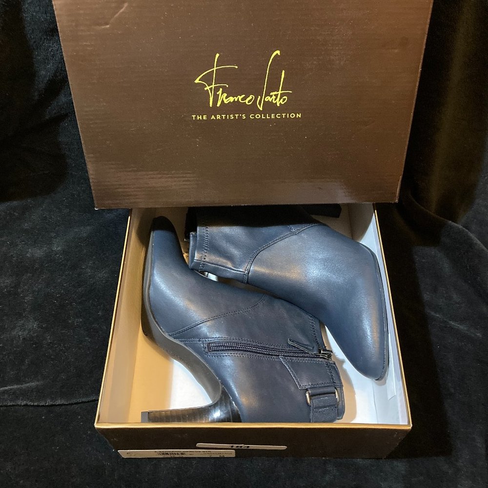NWT Franco Sarto A Serrano size 7 Heeled Booties